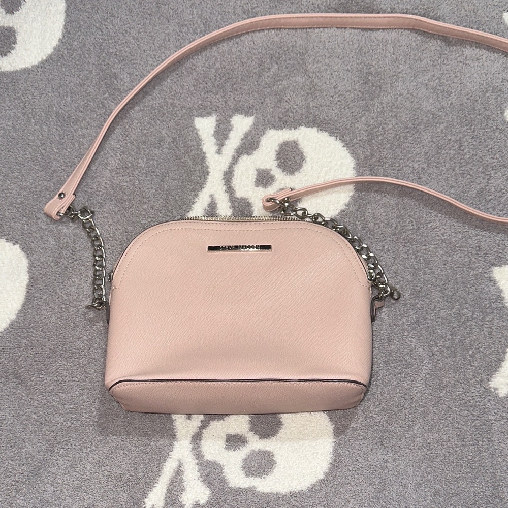 STEVE MADDEN HANDBAG BLUSH CROSS BODY DOME SILVER TONE HARDWARE